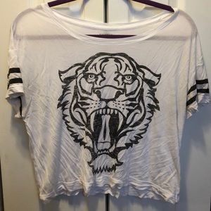 Cropped express graphic T-shirt